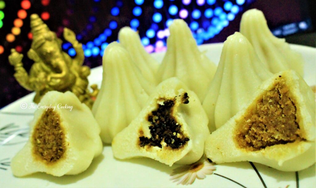 Sweet dumpling / Modak