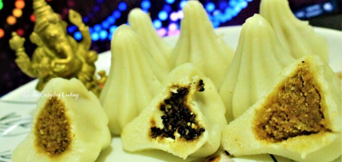 Sweet dumpling / Modak