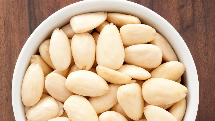 skin peeled almonds